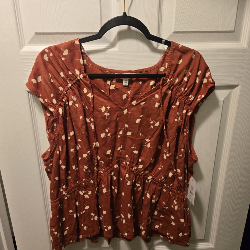 Time and Tru Rust Floral Blouse